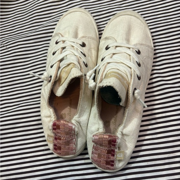 Tommy Bahama Cream sneakers - Picture 3 of 8